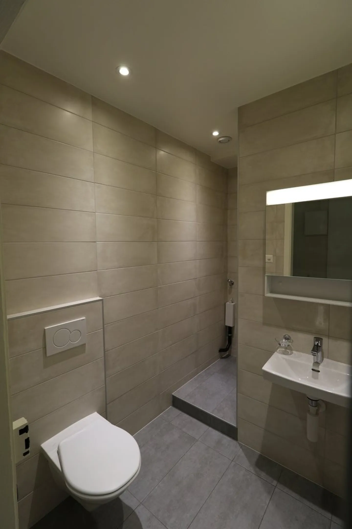 Charmant appartement 2 pièces - Photo 6 sur 9