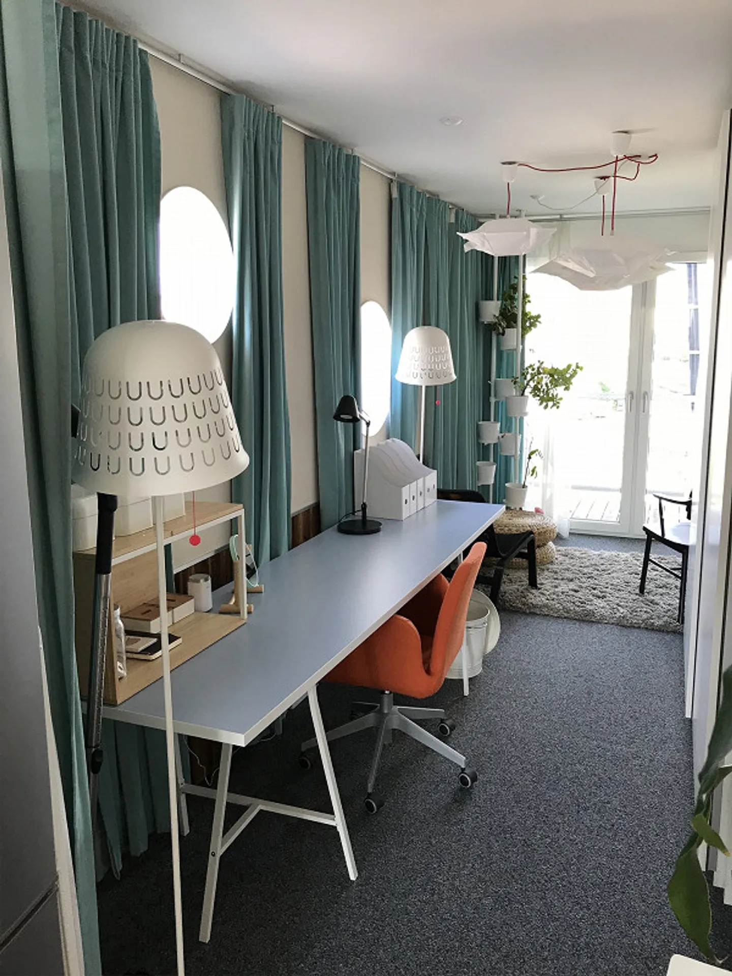 Fully equipped and furnished penthouse apartment near the train station - Photo 12 of 13