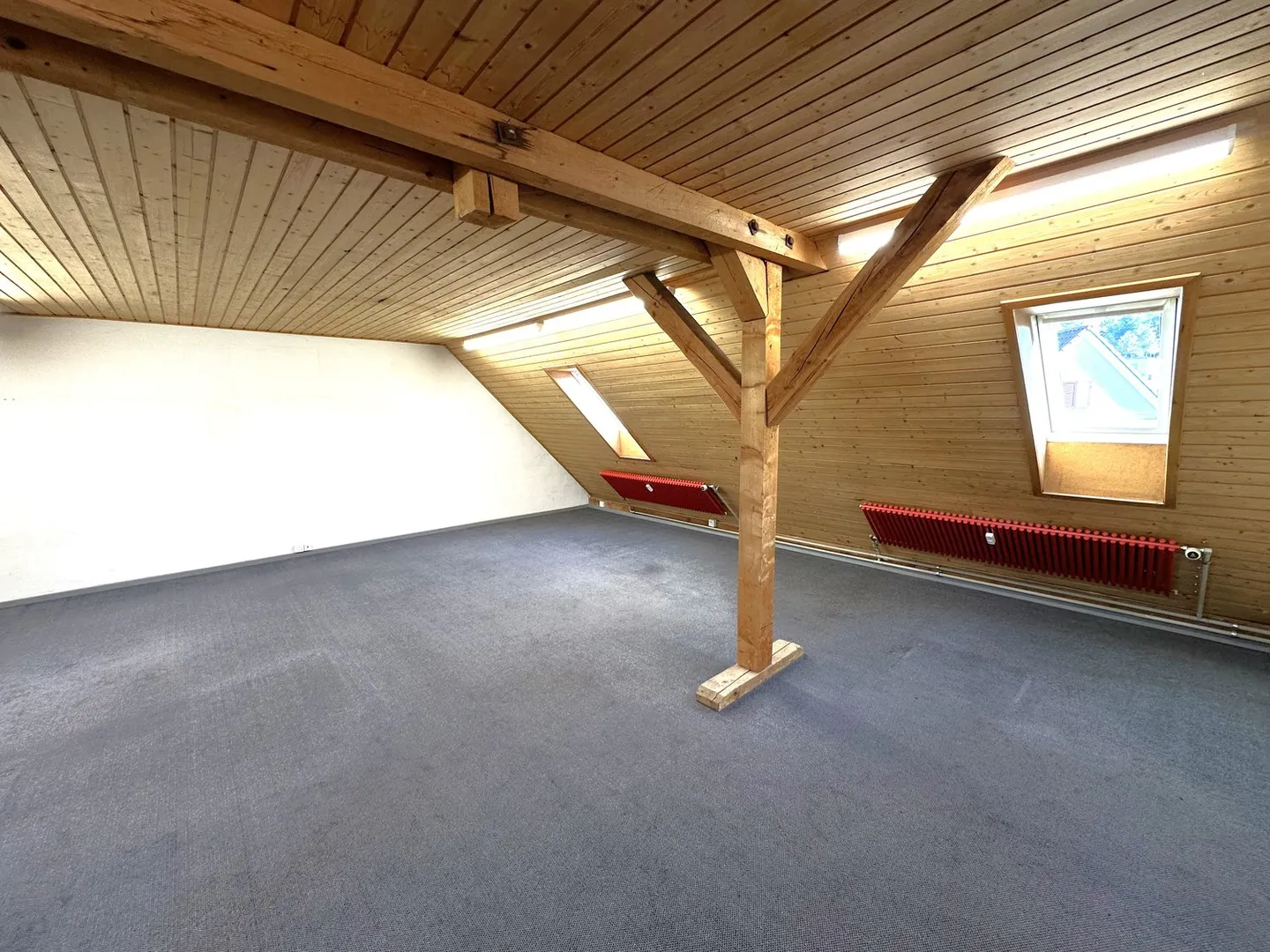 Atelier/Spazio Abitativo/Ufficio nel Quartiere Weissenbühl - Foto 4 di 6