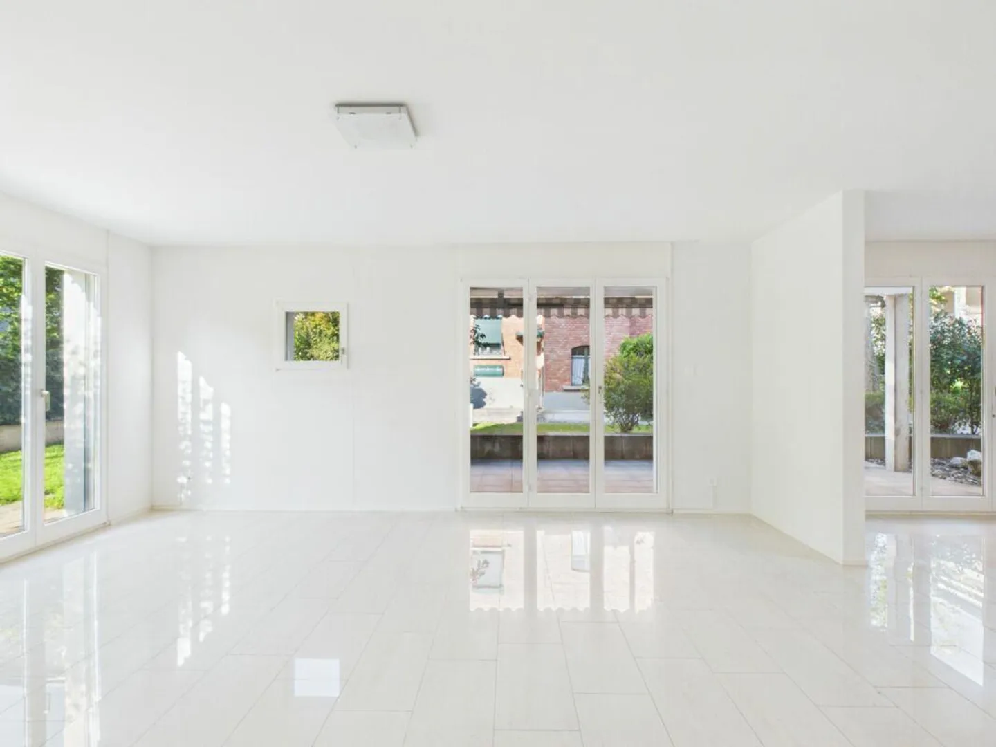 Exklusive Familienwohnung im ruhigem Wohnquartier zentral - Photo 5 of 12