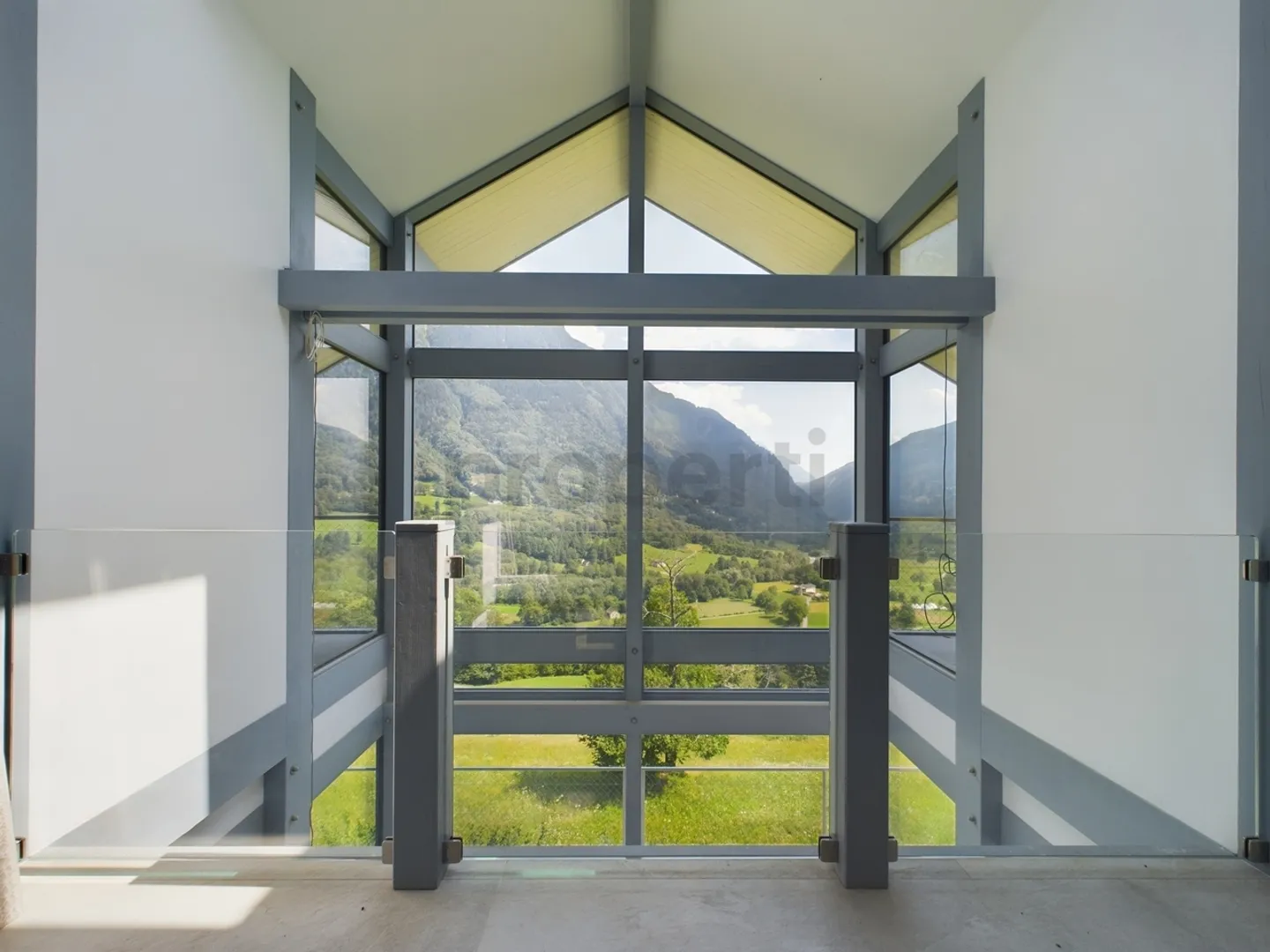 Modern villa with panoramic view in Acquarossa - Val Blenio - Photo 8 of 13