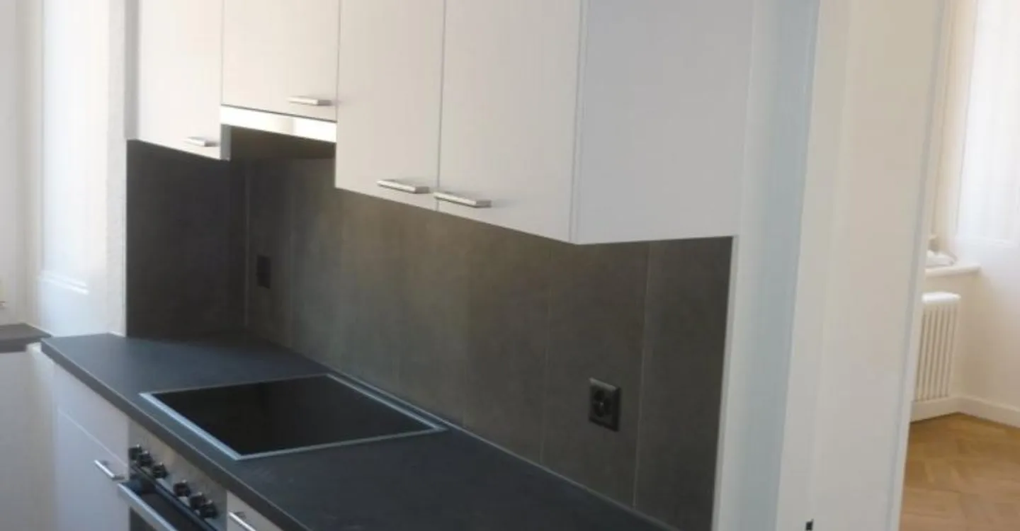 01040 - Appartamento di 4 locali - Serre 9 - La Chaux-de-Fonds - Foto 1 di 5
