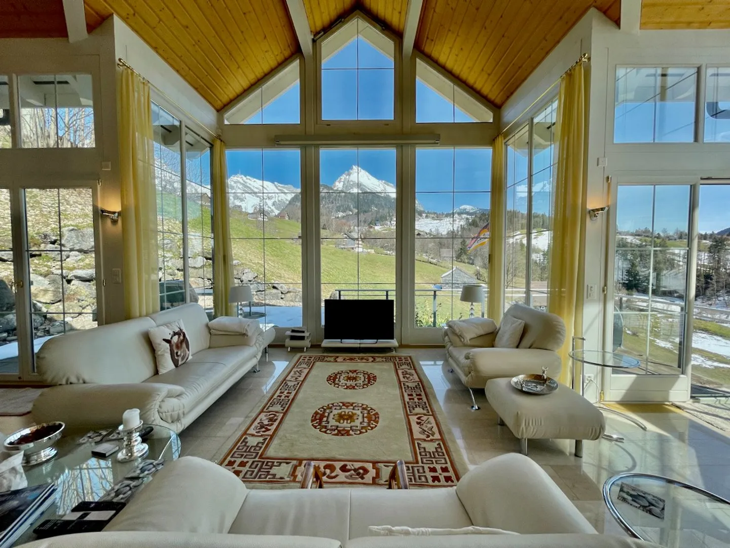 Vue panoramique sur le Säntis et les Churfirsten - Photo 4 sur 13