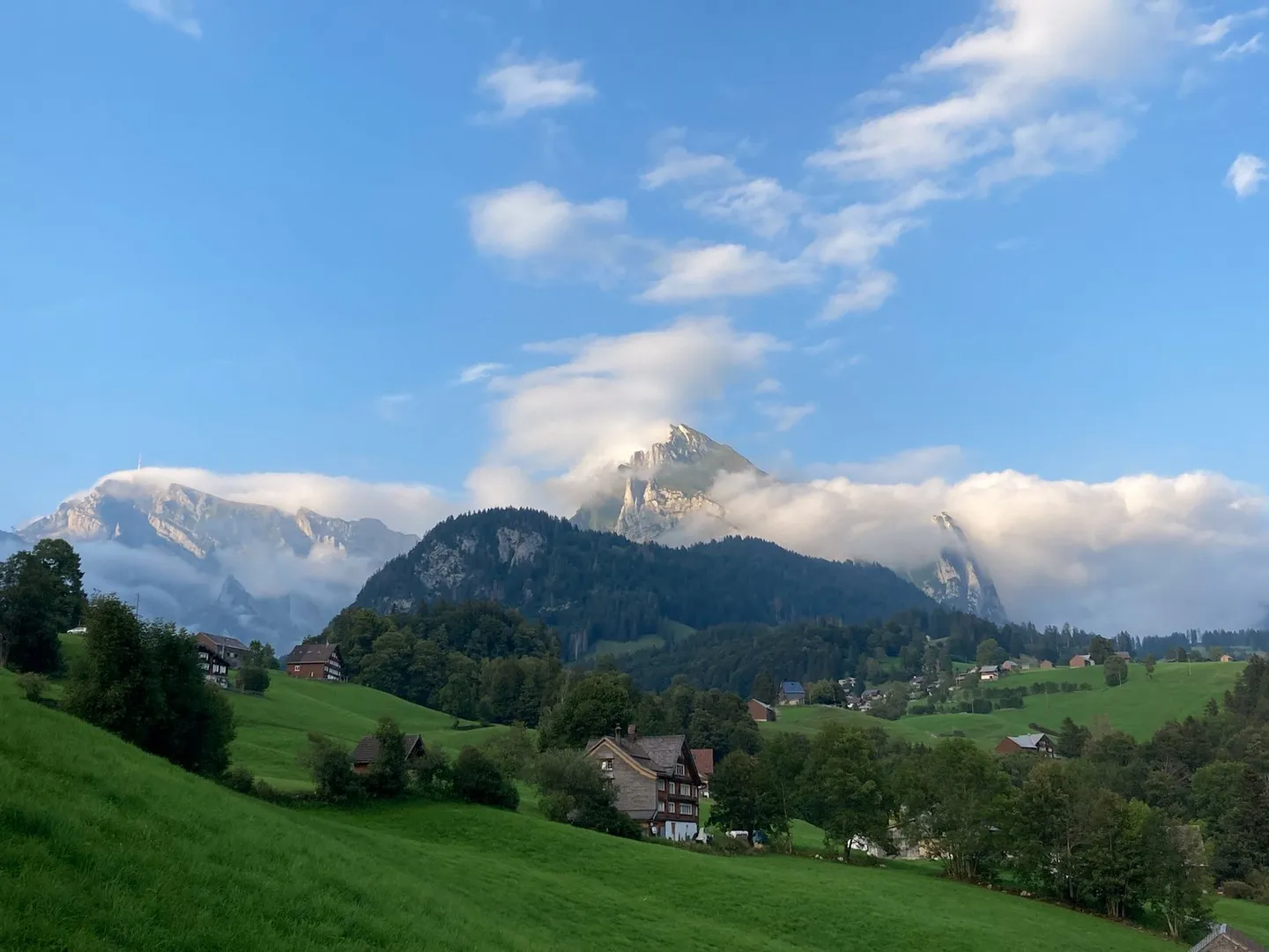 Vue panoramique sur le Säntis et les Churfirsten - Photo 7 sur 13