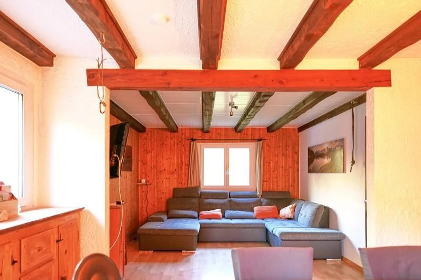 Chalet 5 1/2 locali con grande terreno in una posizione molto tranquilla e soleggiata - Foto 3 di 40