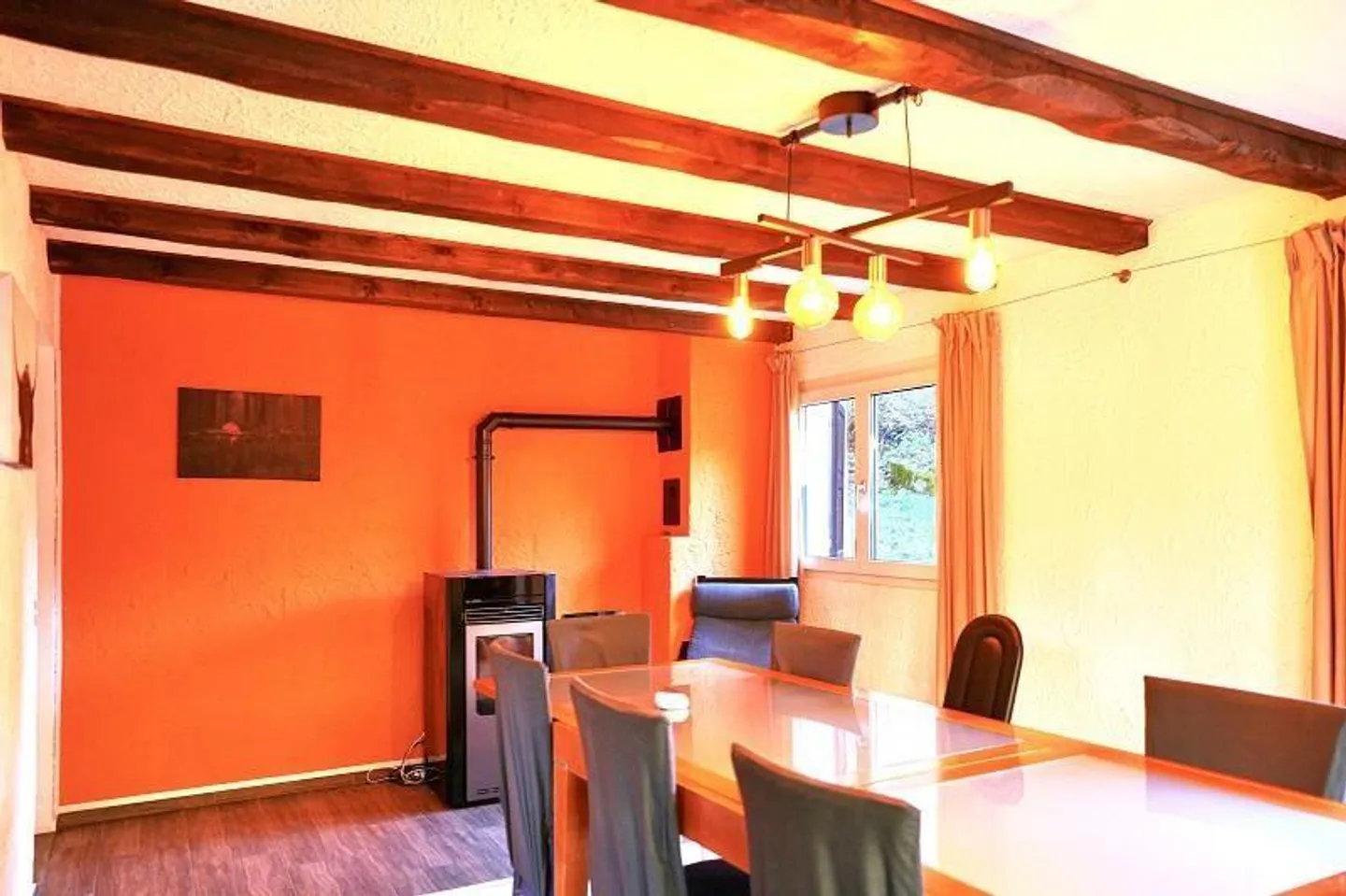 Chalet 5 1/2 locali con grande terreno in una posizione molto tranquilla e soleggiata - Foto 4 di 40