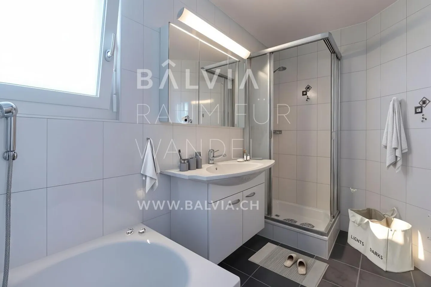 House seeks family - Photo 9 of 12