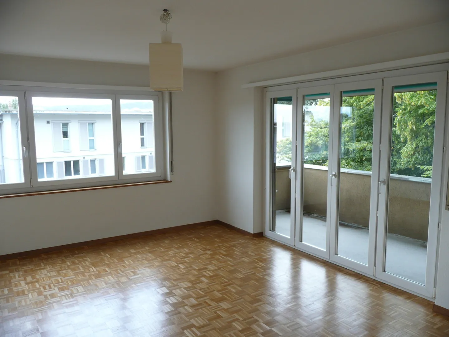 Cozy Apartment Near Limmat - Photo 5 of 8