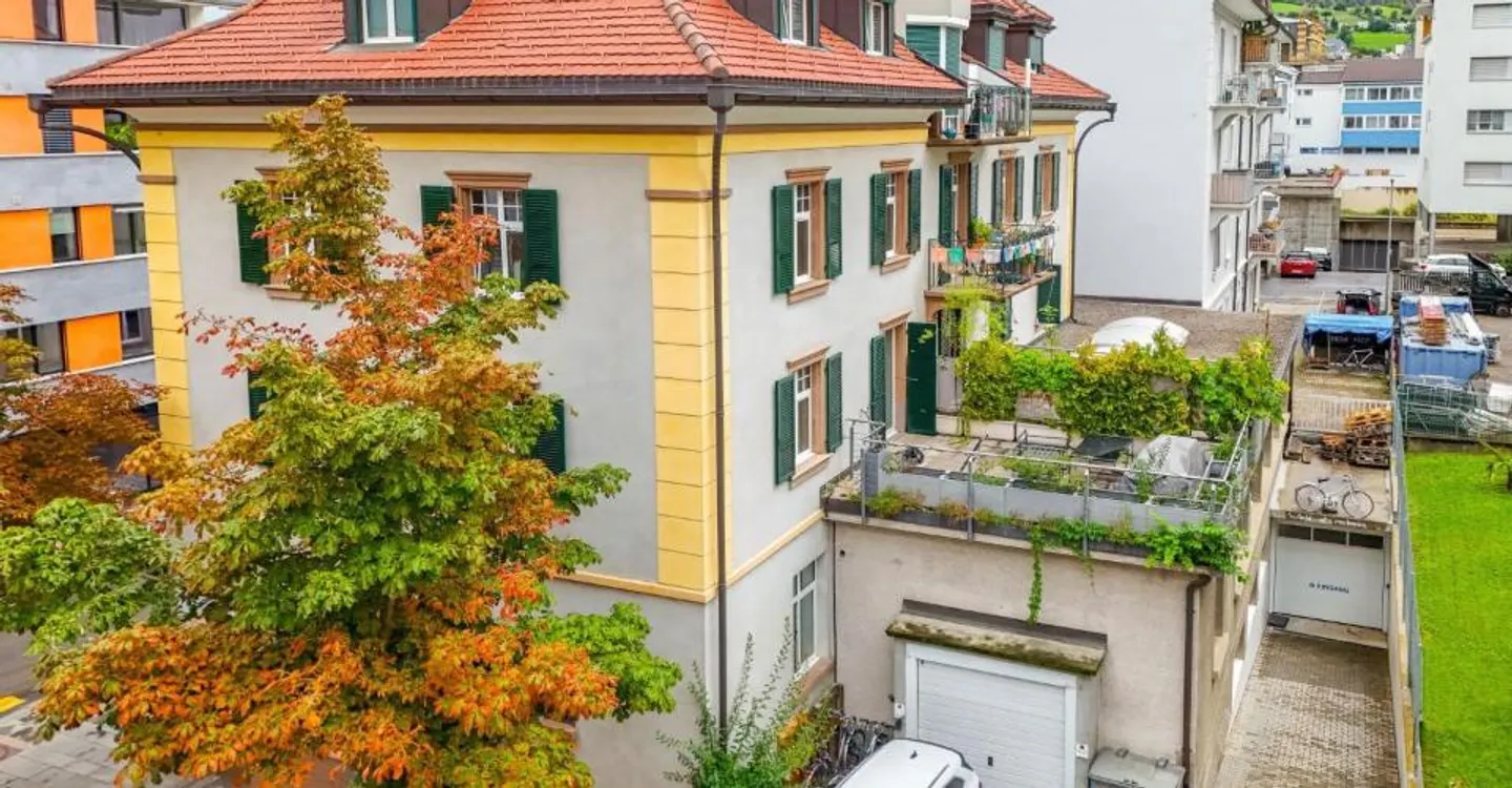 Versatile usable premises centrally located in Brig - Photo 9 of 12