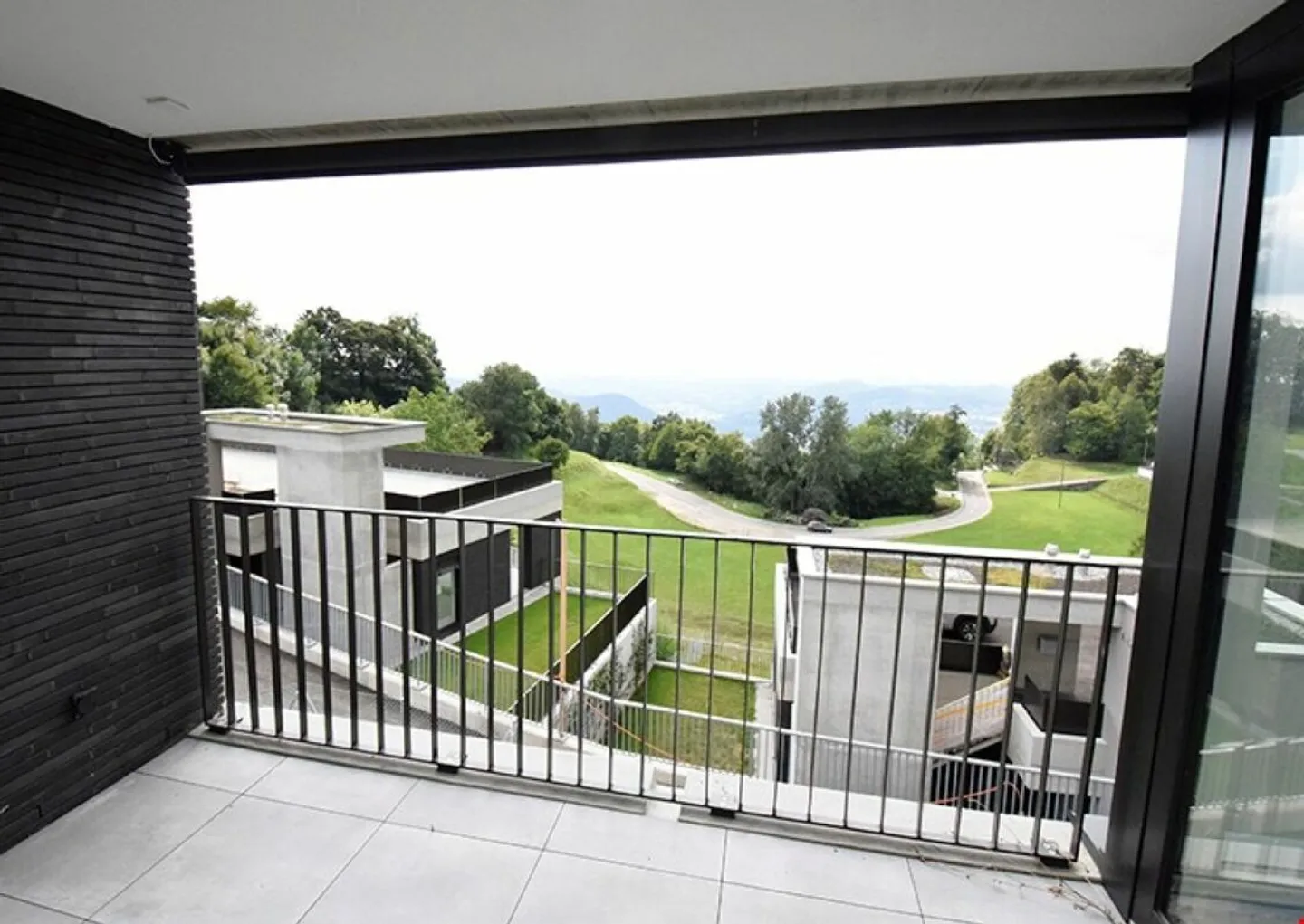 For Rent: Modern and Elegant Customizable Units, Garden, also Rent-to-Buy - Photo 8 of 11