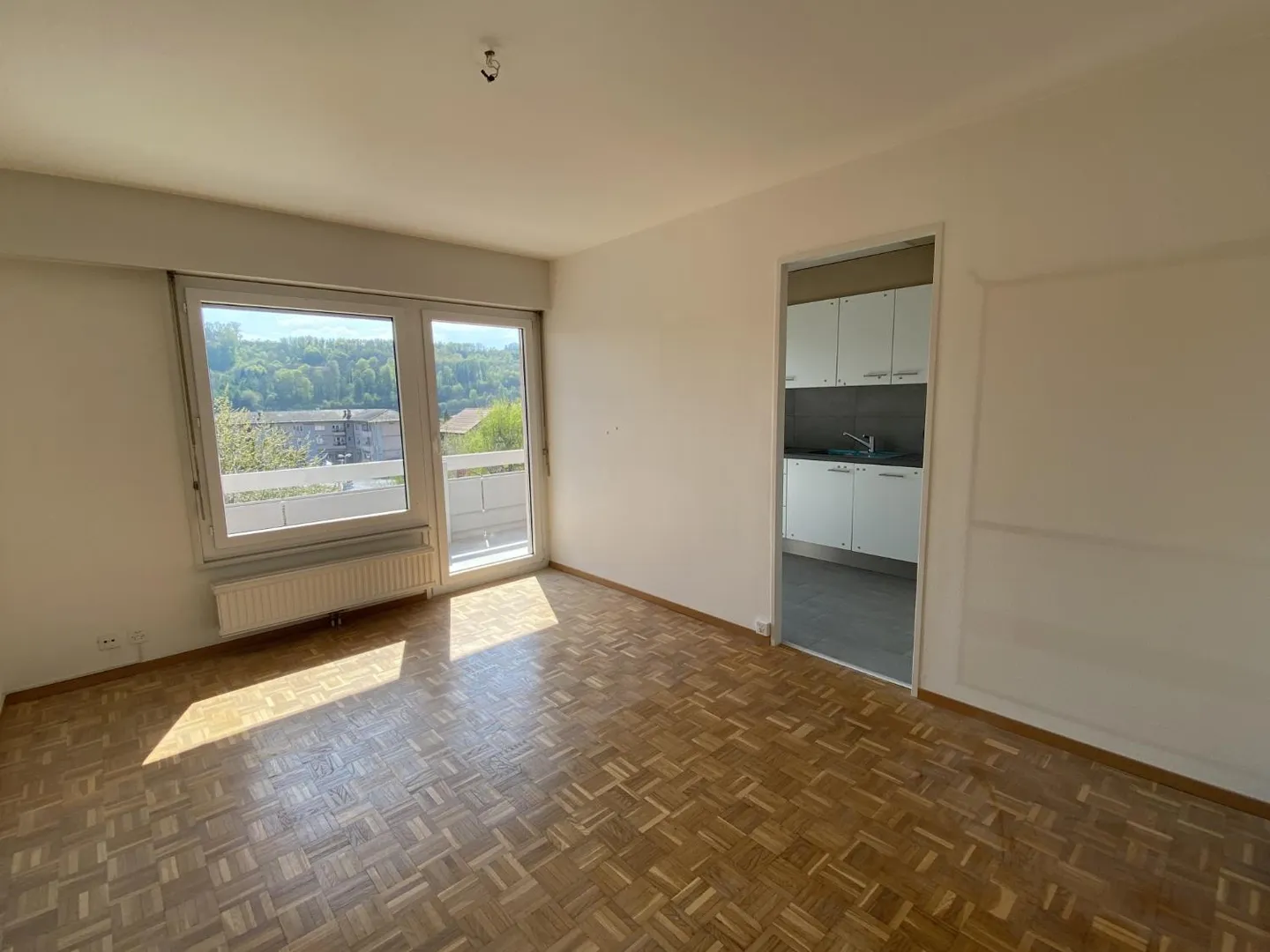 Appartement 3.5 pièces rénové - Photo 2 sur 4