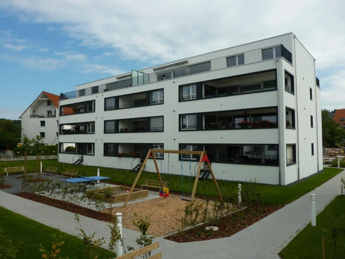 Moderne 4.5-Zimmer-Attika-Wohnung in Birmensdorf zu vermieten! - Foto 1 von 5