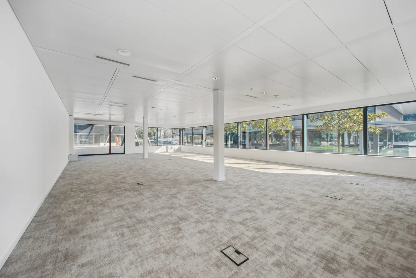 Office of 181 m² for rent in Terre Bonne - Photo 5 of 6