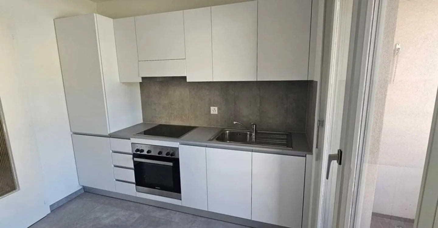 3.5-room apartment for rent in Breganzona - Photo 3 of 8