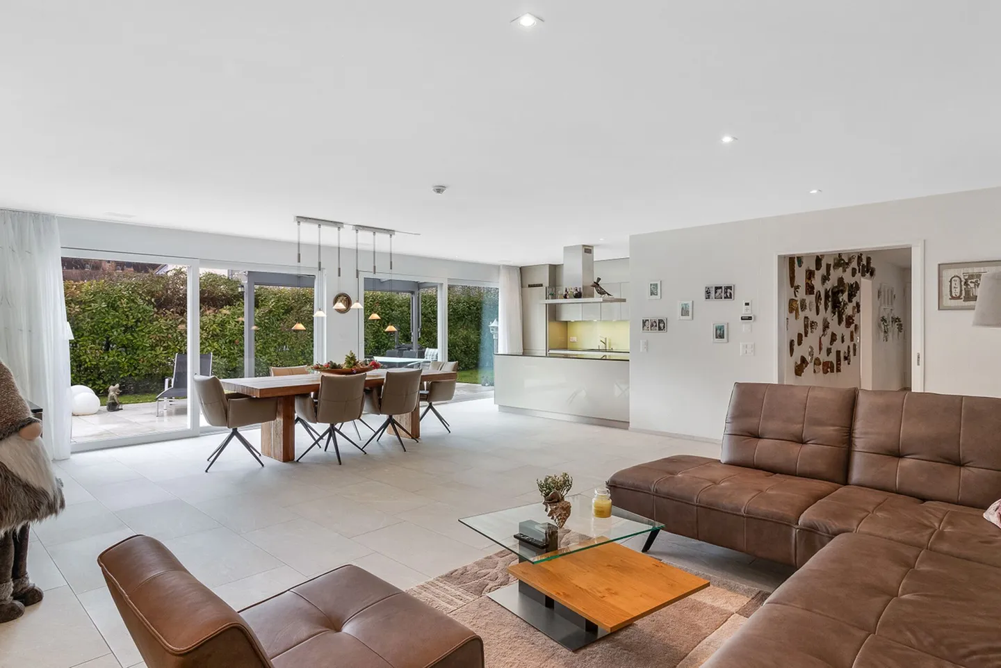 Luxurious Garden Apartment with all Extras! - Photo 1 of 20