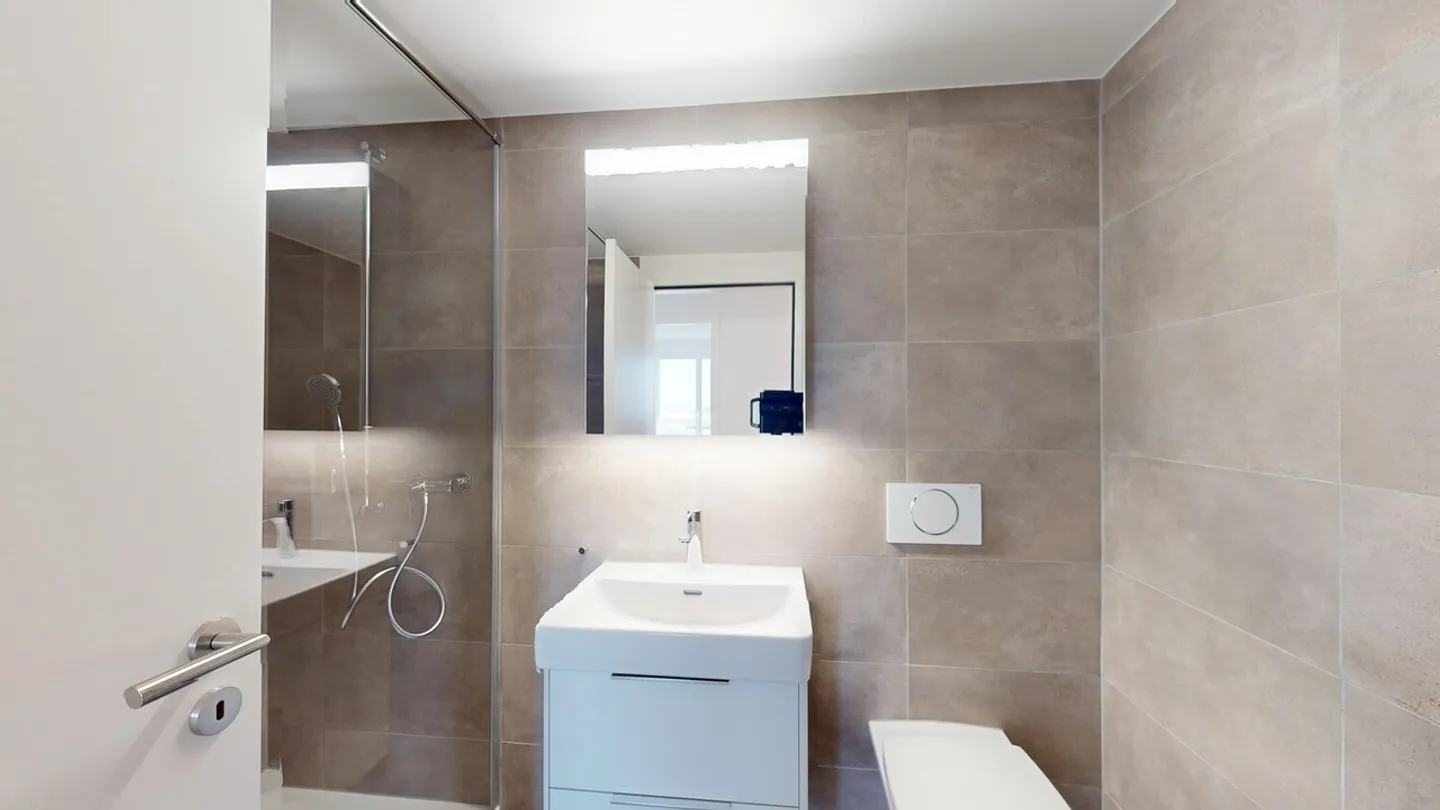Grosszügig, modern, zuhause - 4.5-Zimmer zum Wohlfühlen - Foto 7 di 10