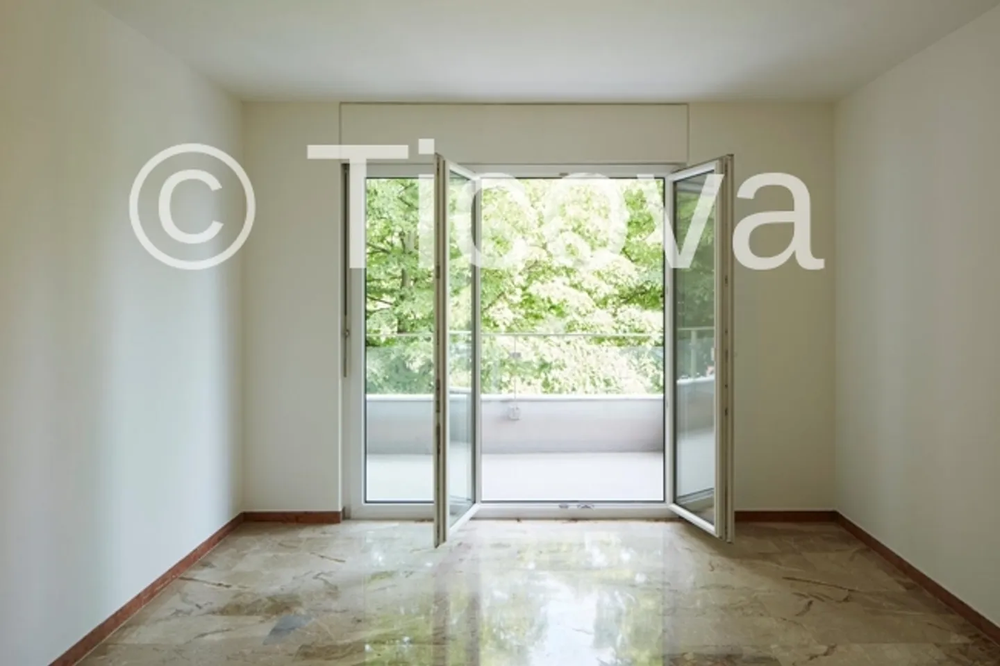 Renovated Apartment in Lugano - Photo 1 of 9