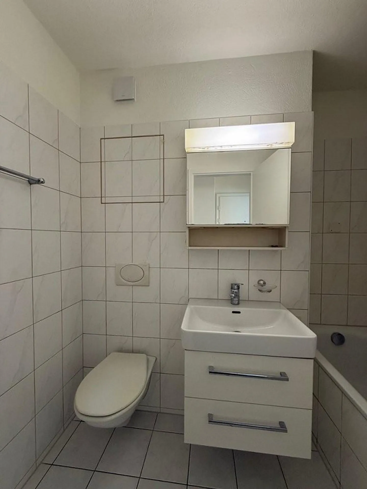 Cozy 1-room apartment for rent in residential area - Photo 5 of 6