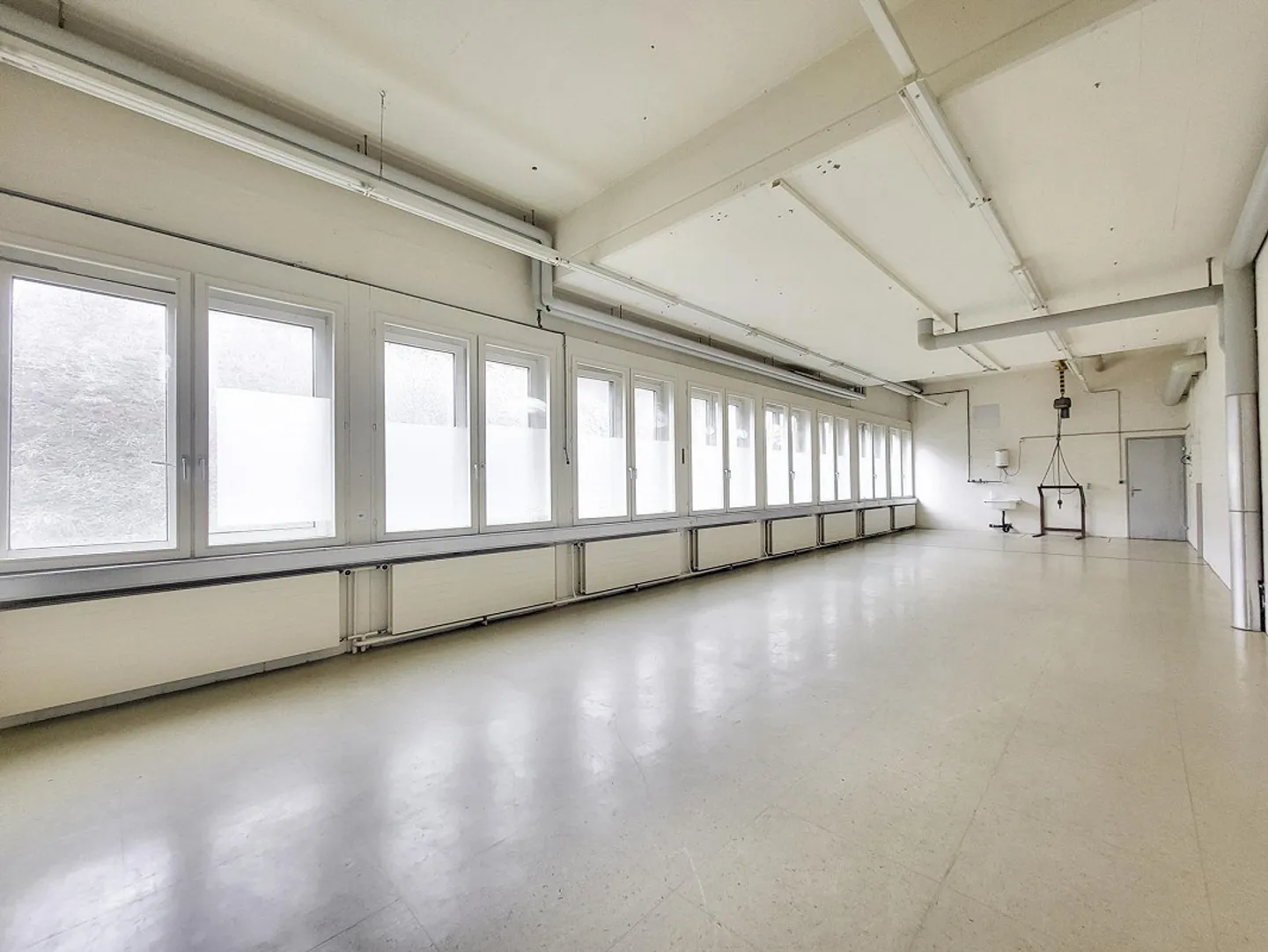 Office, Studio or Commercial Space in a Central Location - Photo 1 of 5