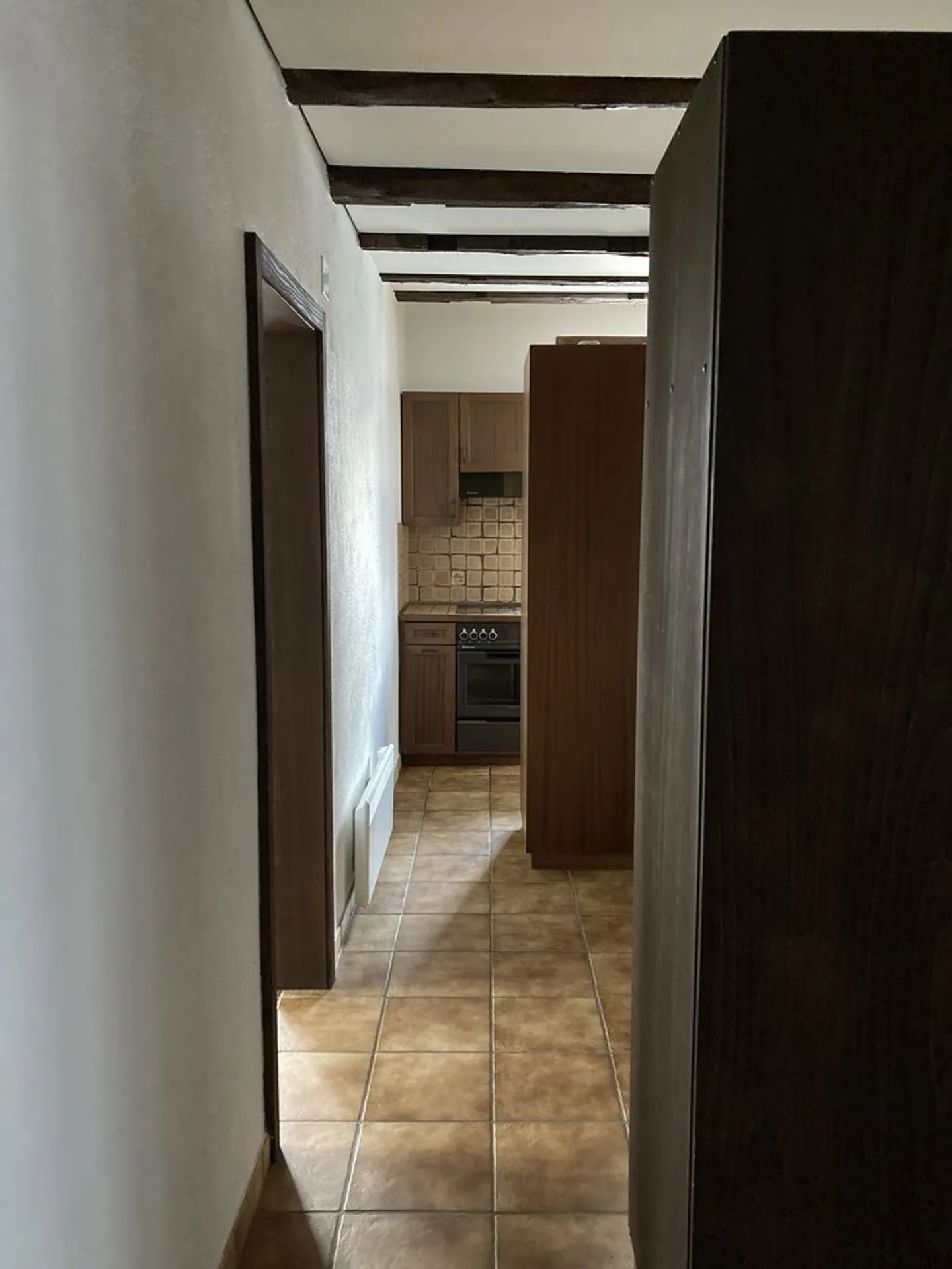 BEAUTIFUL APARTMENT FOR RENT WITH 3.5 ROOMS - Photo 2 of 11