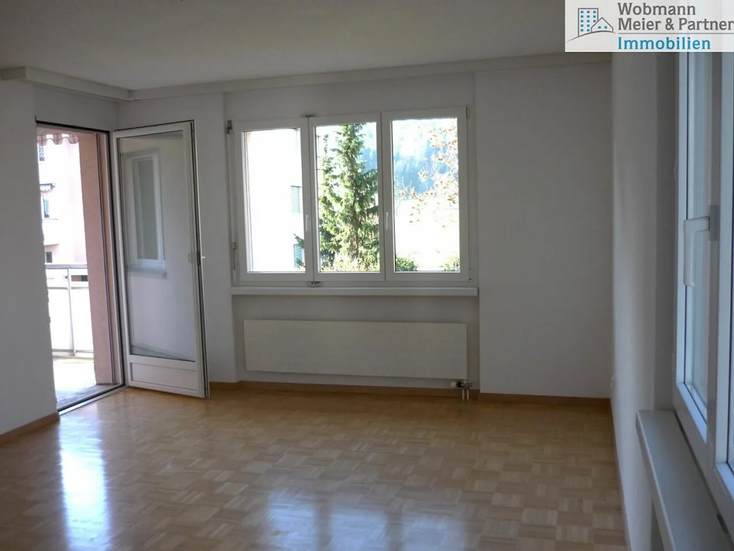 Appartement lumineux en périphérie de Dübendorf - Photo 2 sur 12