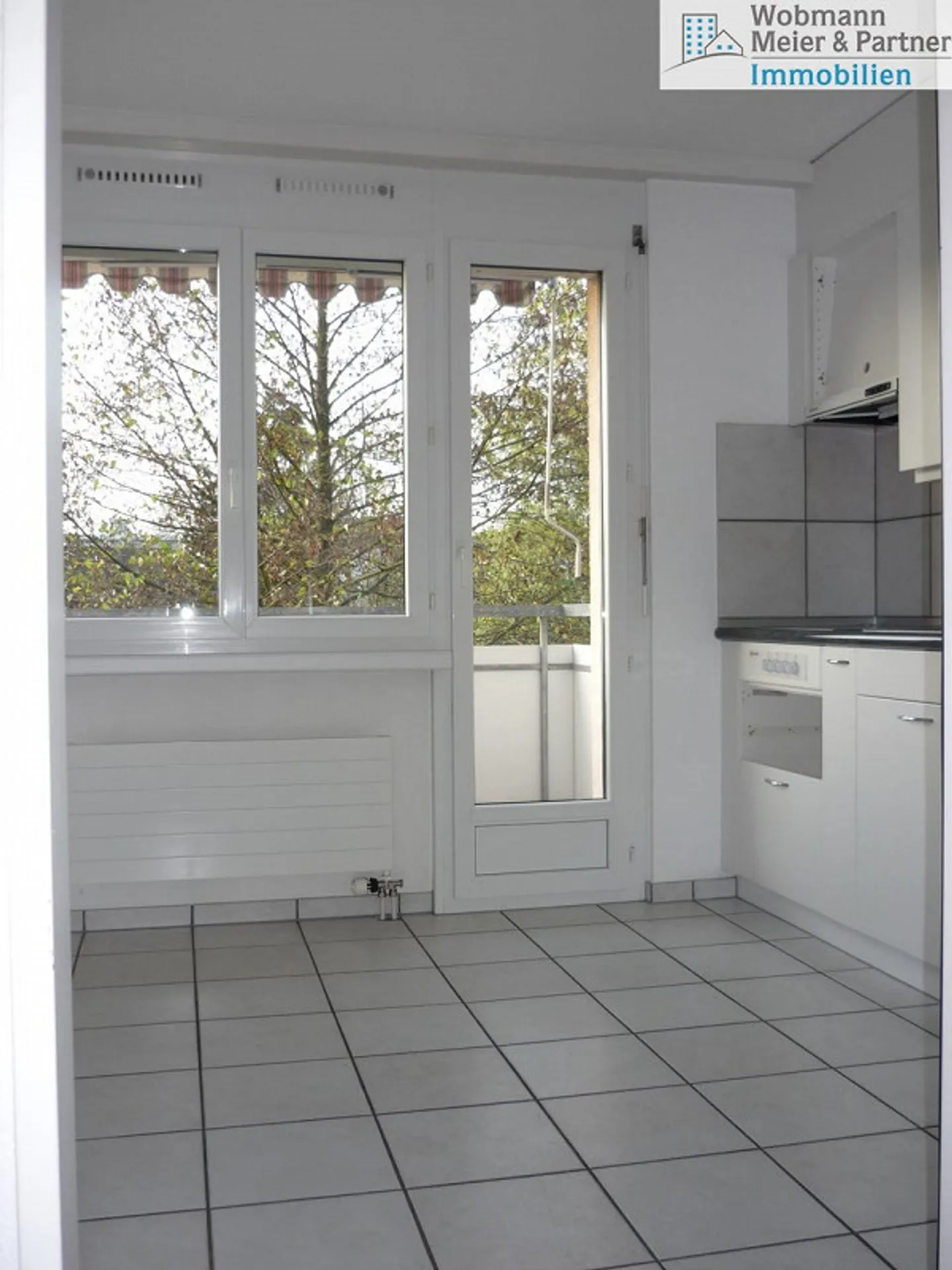 Appartement lumineux en périphérie de Dübendorf - Photo 4 sur 12
