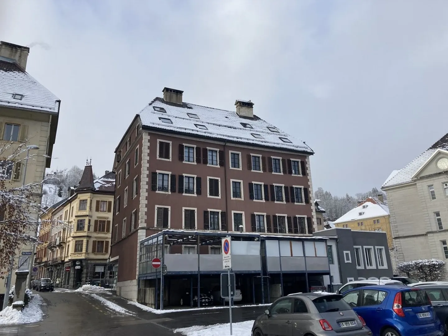 BEAUTIFUL APARTMENT FOR RENT WITH 3.5 ROOMS - Photo 5 of 11