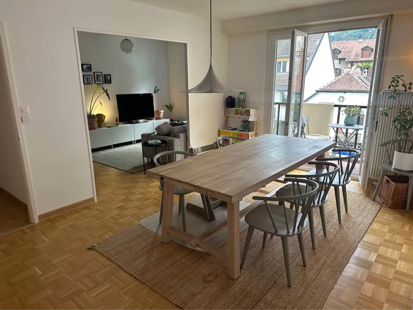 Appartement 5 pièces - Photo 1 sur 8