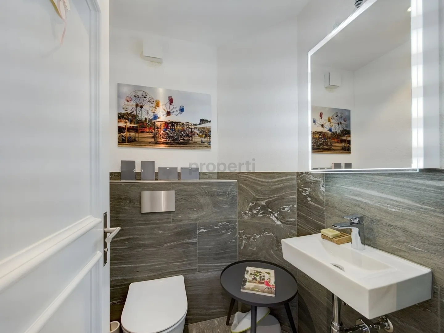 Ampia casa unifamiliare con giardino e camino in una posizione tranquilla - Perfetta per famiglie e coppie! - Foto 12 di 13