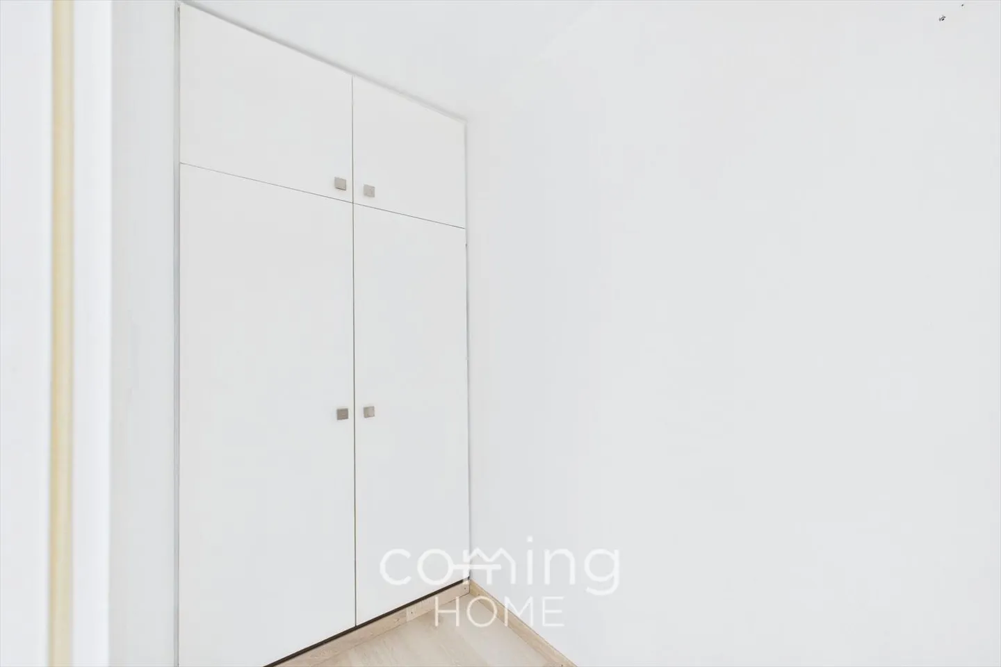 Appartement moderne de 4,5 pièces à Visp - situé au centre et fraîchement rénové - Photo 9 sur 12