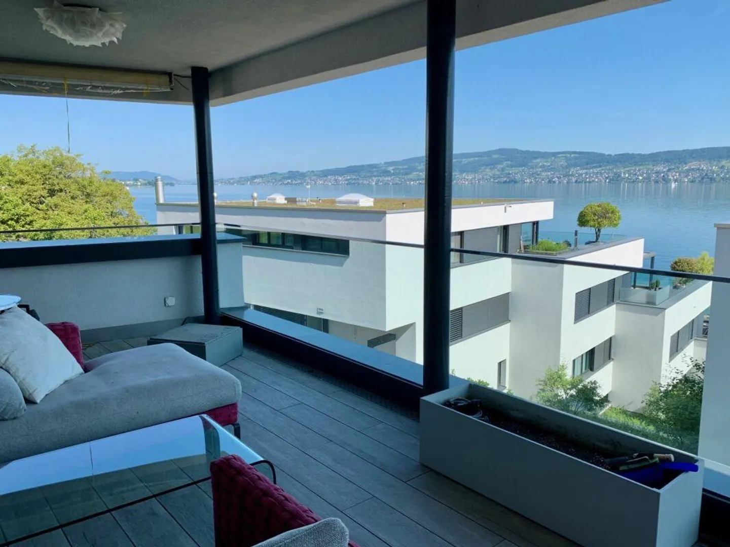 Appartement exclusif de 5,5 pièces avec vue sur le lac à Richterswil - Photo 2 sur 11