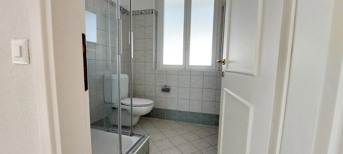 Solduno - wunderschöne 2.5 + Büro von 107 m2 (Ref. 387-9) - Foto 5 von 18