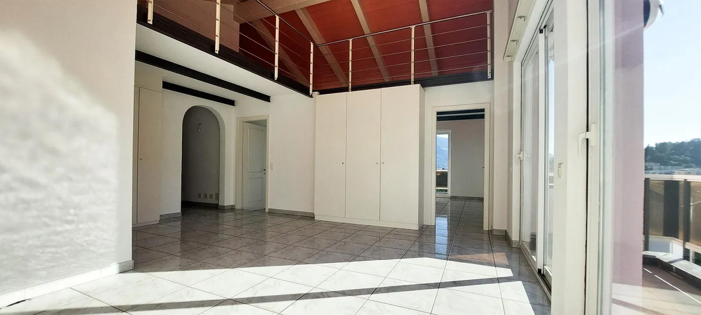 Solduno - wunderschöne 2.5 + Büro von 107 m2 (Ref. 387-9) - Foto 6 von 18