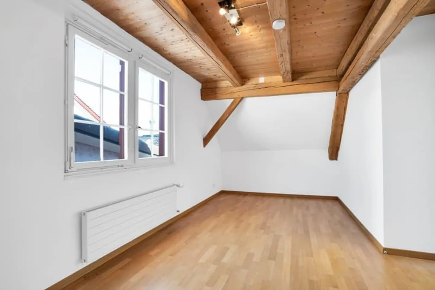 5,5 Zimmer-Wohnung auf 2 Etagen - Foto 8 von 11