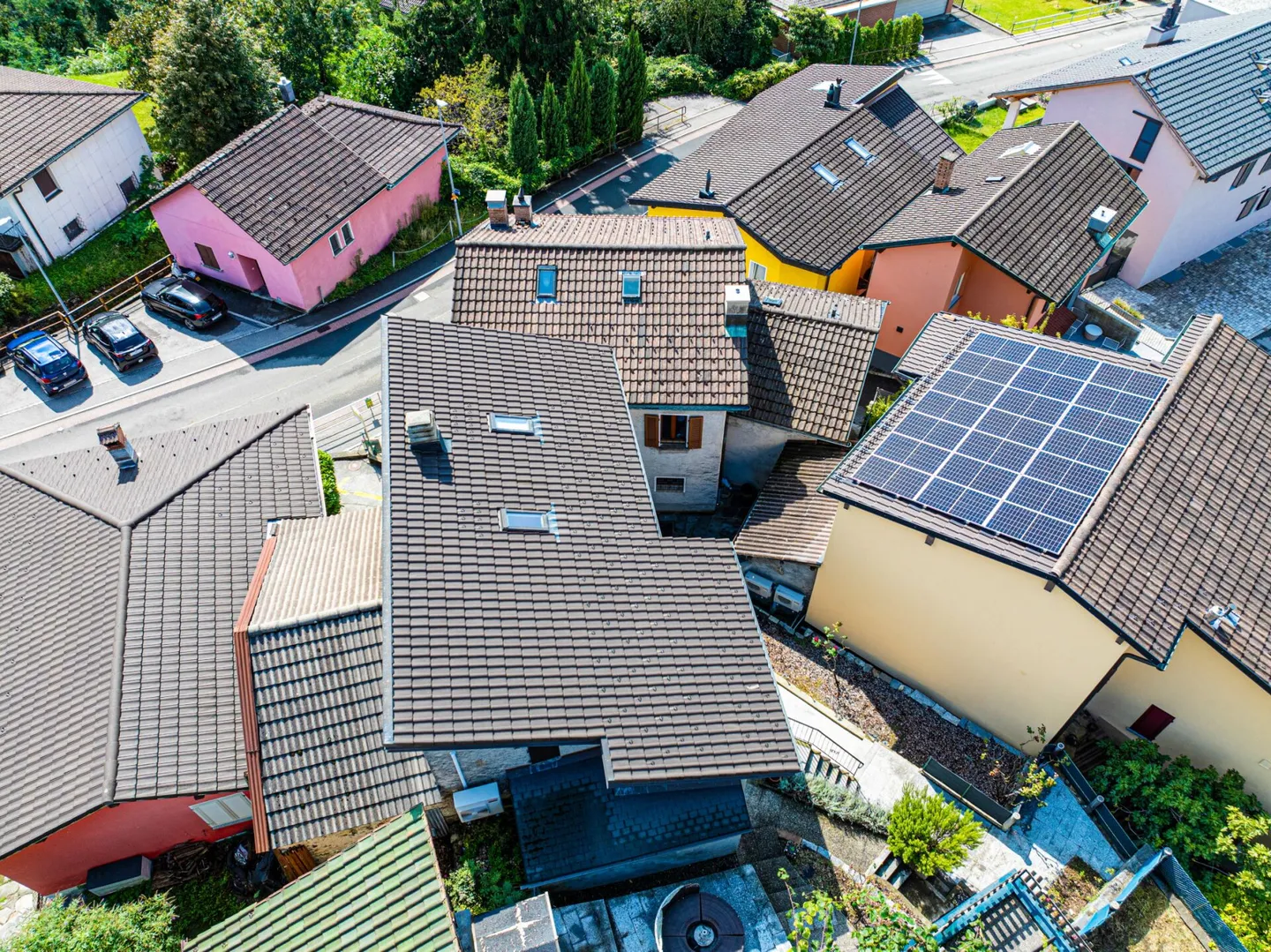 PIANEZZO - Charming two-family house in the historic village center - Photo 22 of 23