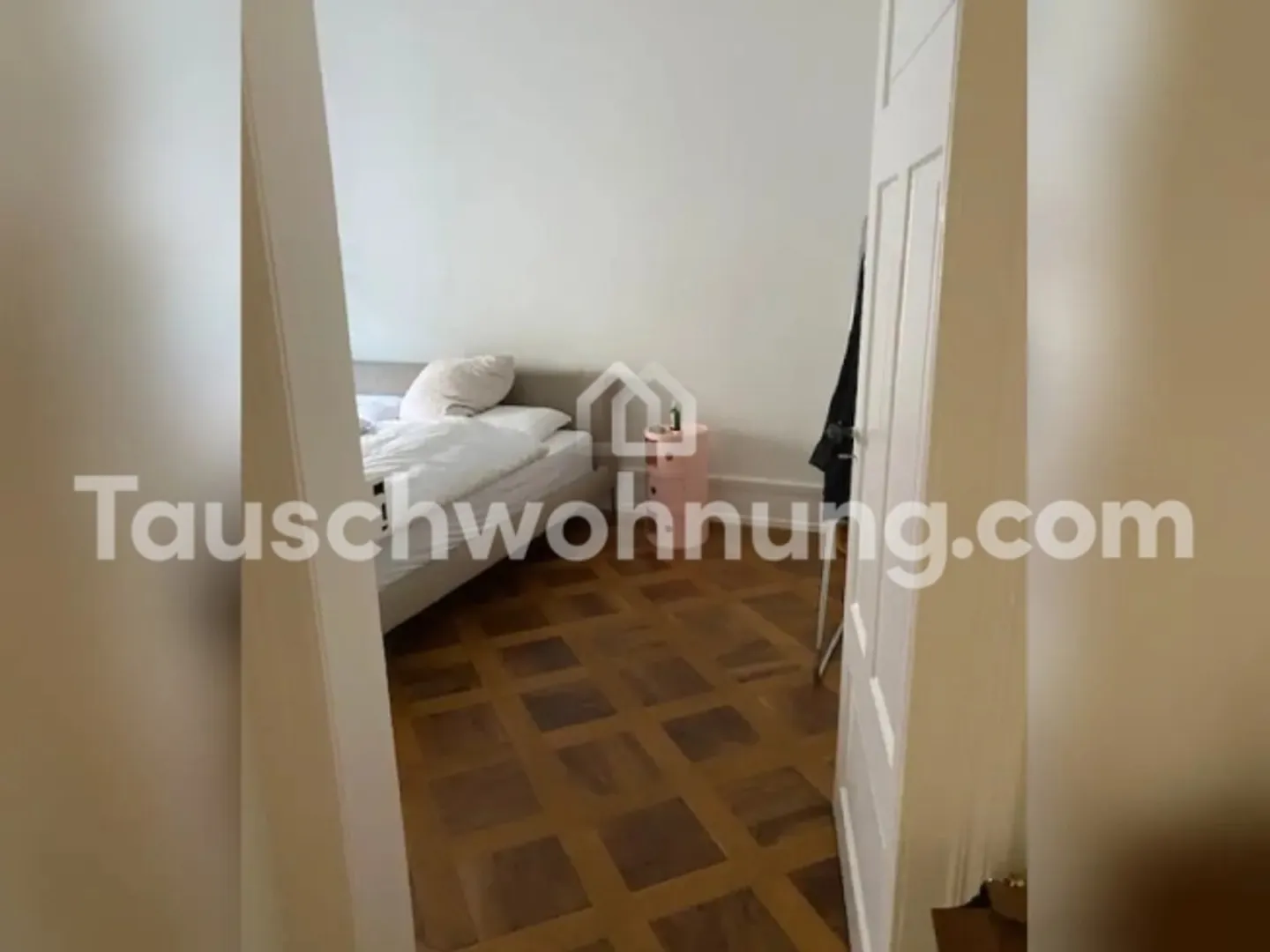 [APPARTAMENTO IN SCAMBIO] Giovane famiglia cerca casa a Zurigo/dintorni - Foto 6 di 7