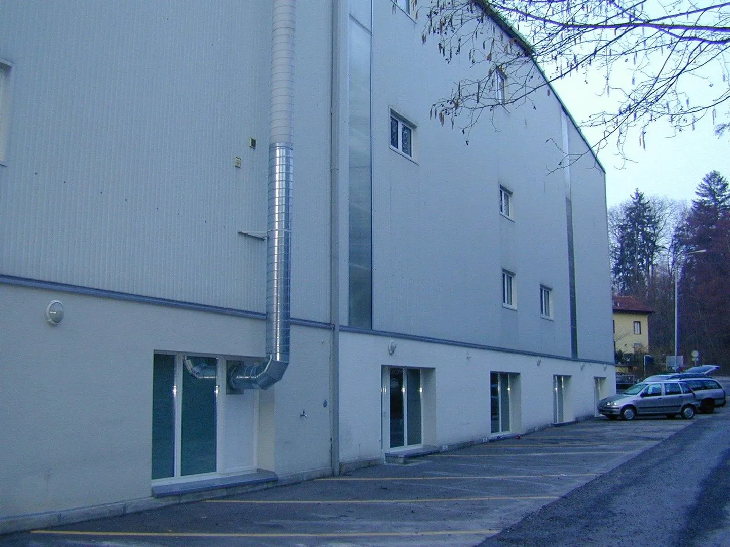 Espace commercial / de stockage (33 m²) dans la zone industrielle de Grossacher - Photo 3 sur 6
