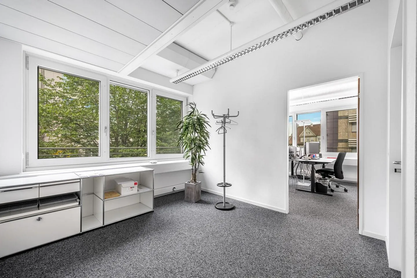 Your new location in the center of Winterthur - Photo 4 of 10