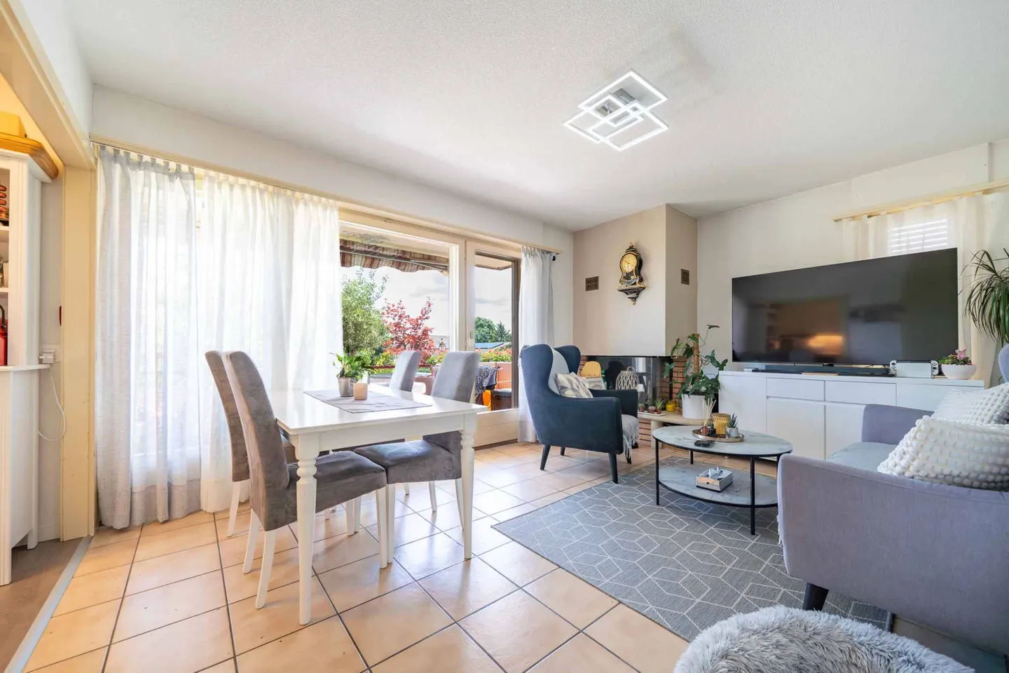 Propriété d'Investissement Rentable - Photo 4 sur 4