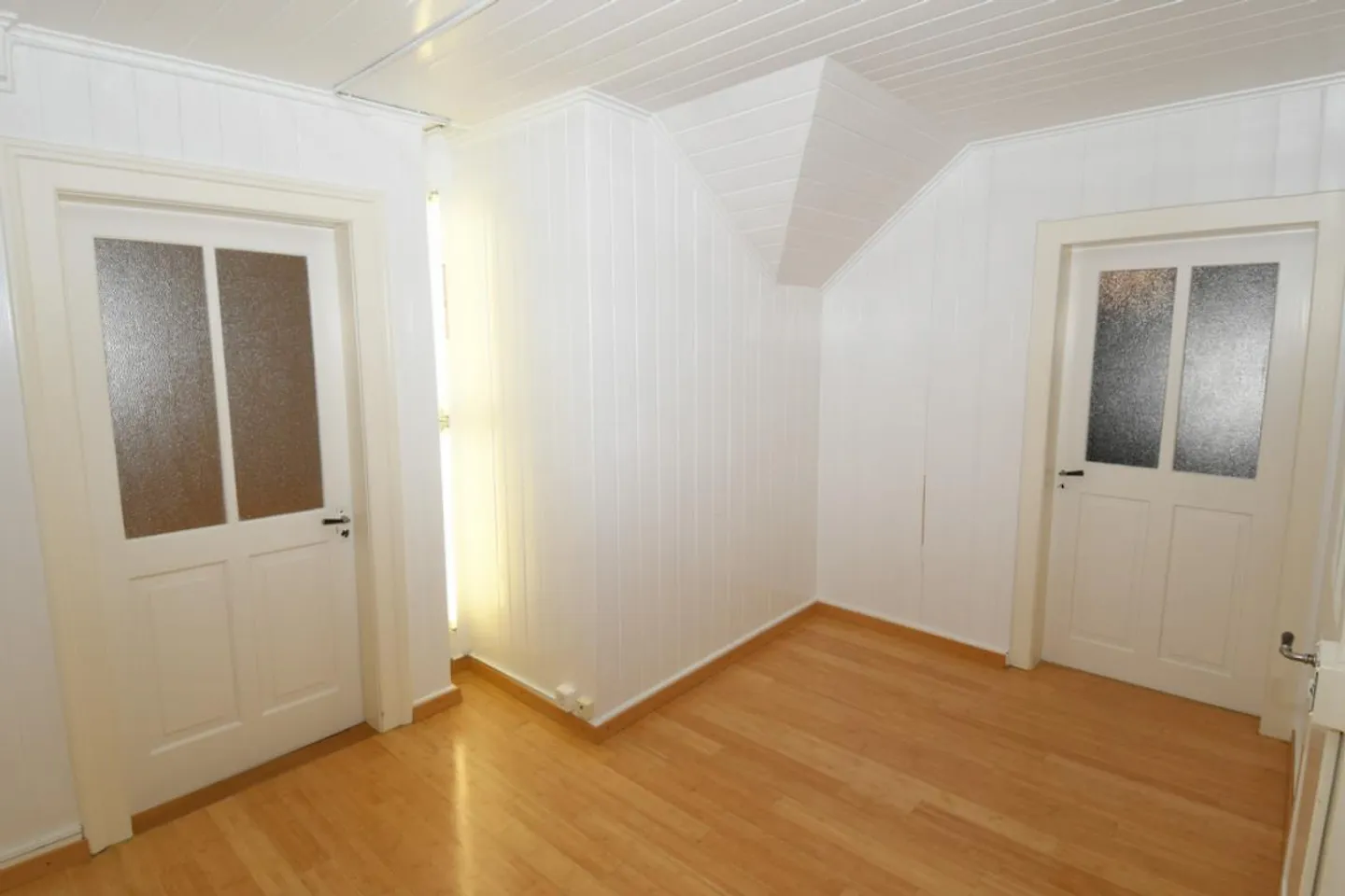 Cozy 3.5-room attic apartment - Photo 5 of 10