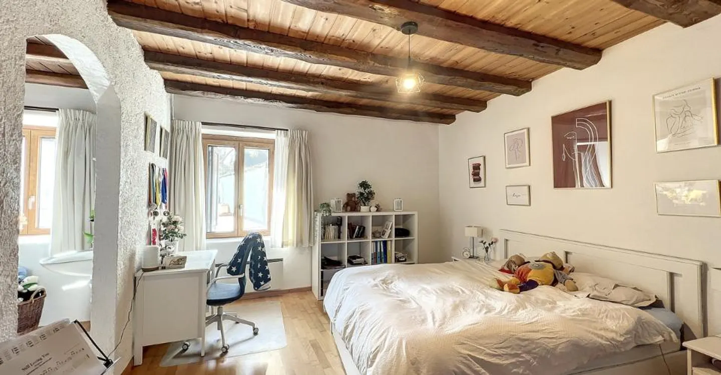 Geräumiges, vollständig renoviertes Dorfhaus - Foto 5 von 8