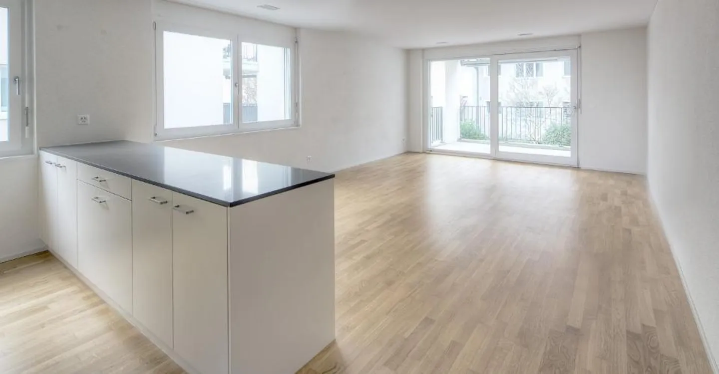 Modernes Apartment mit Balkon - Foto 3 von 7