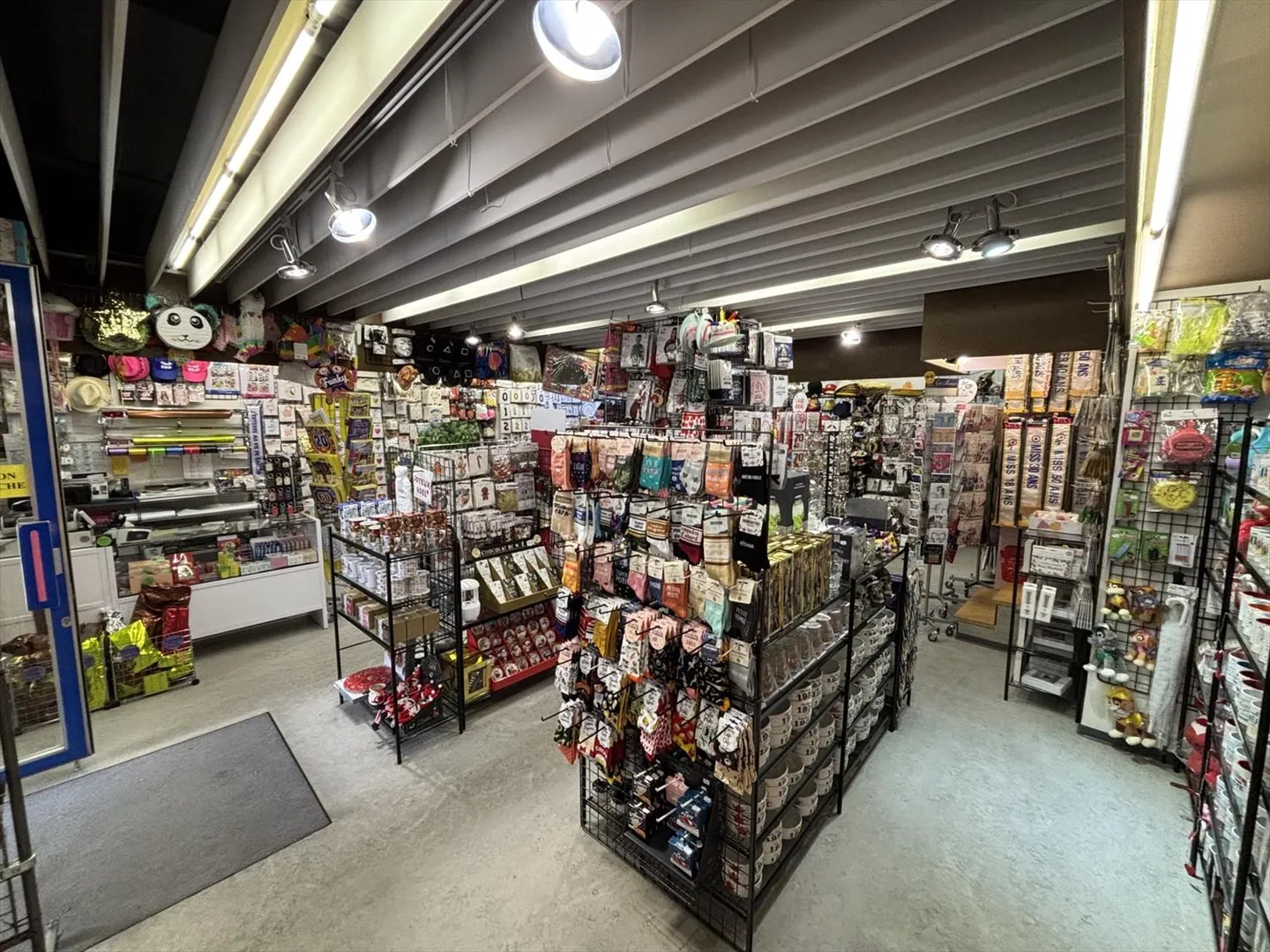 Magasin à louer - Photo 3 sur 8