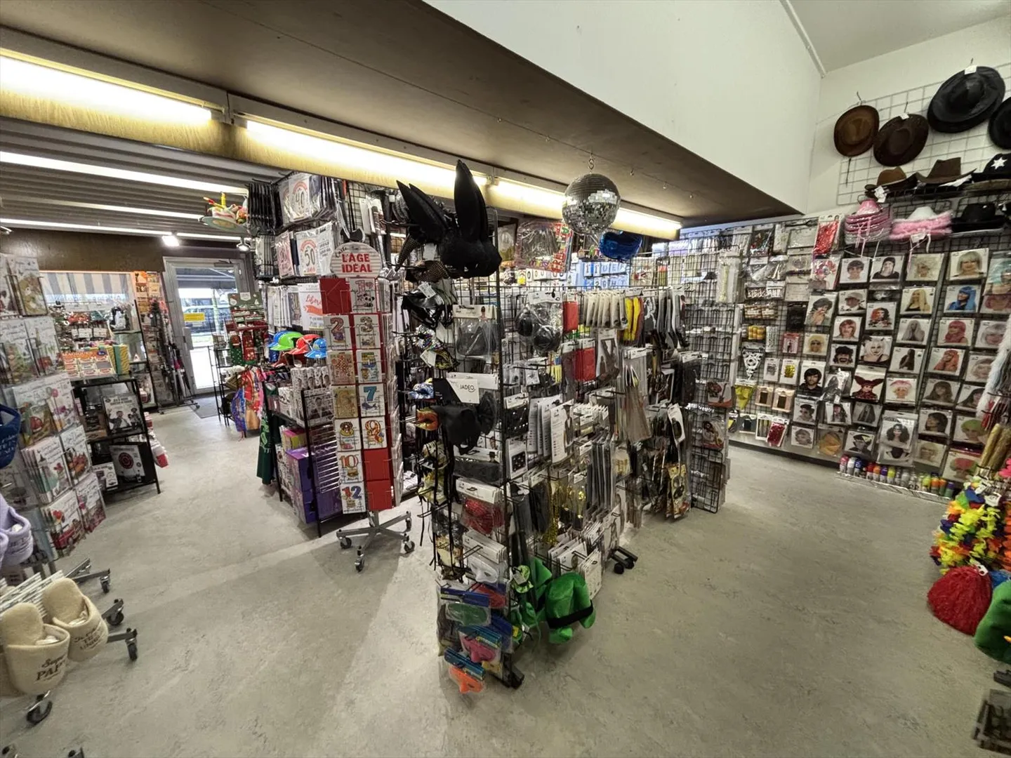 Magasin à louer - Photo 5 sur 8