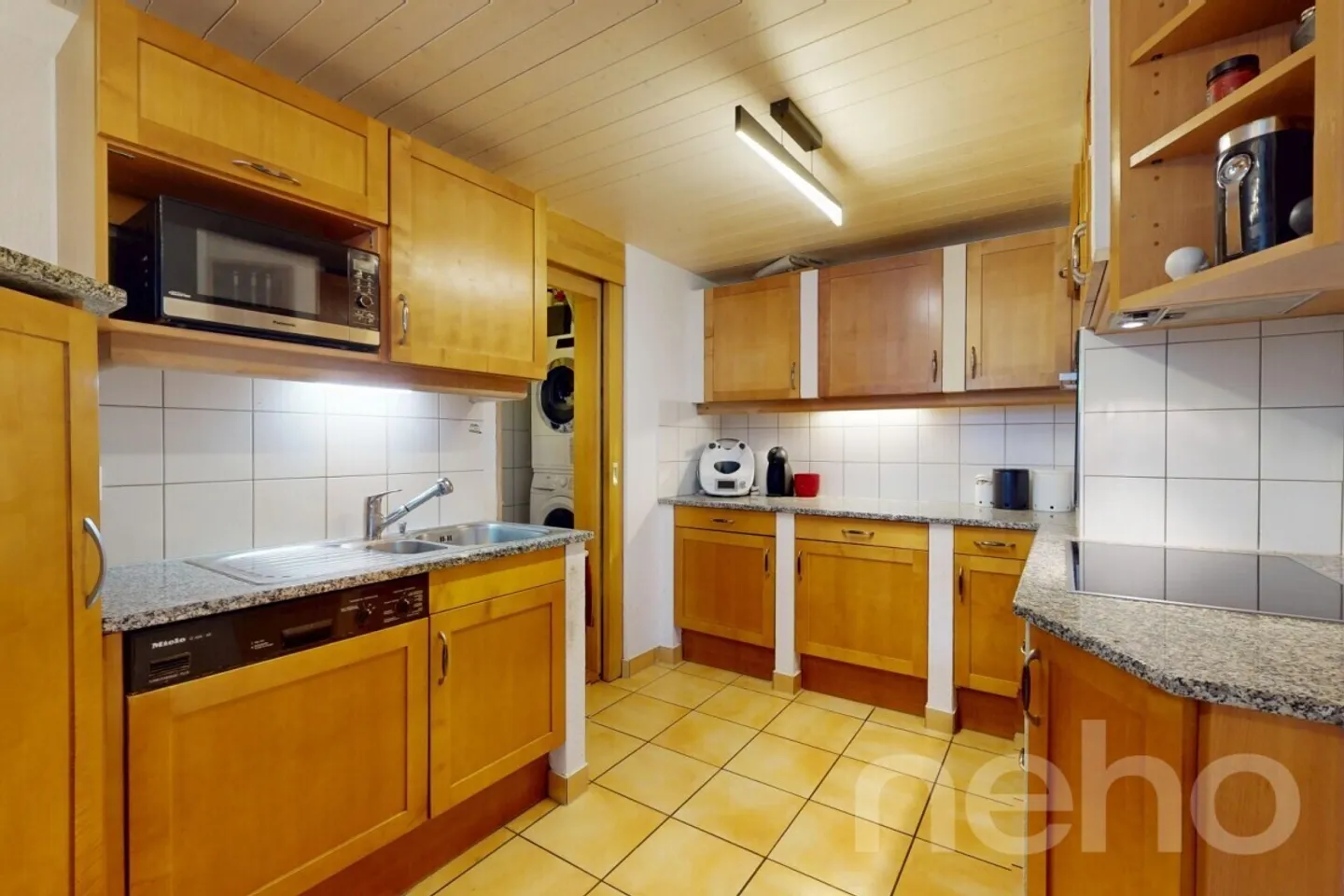 Dorfhaus mit schönen Volumen in Valeyres-sous-Montagny - Foto 4 von 12