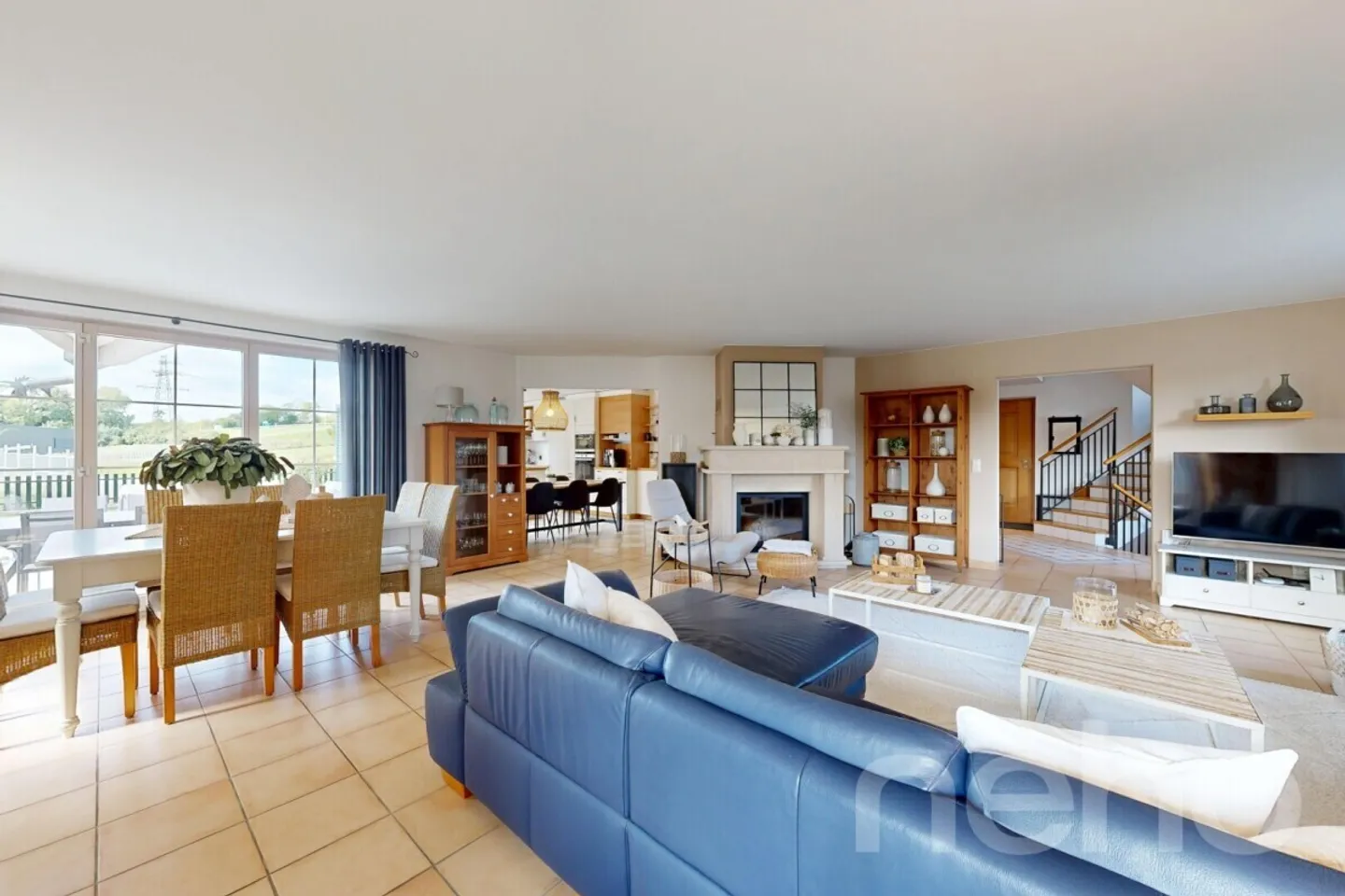 Magnificent 6.5-room house in Thielle - Photo 5 of 13