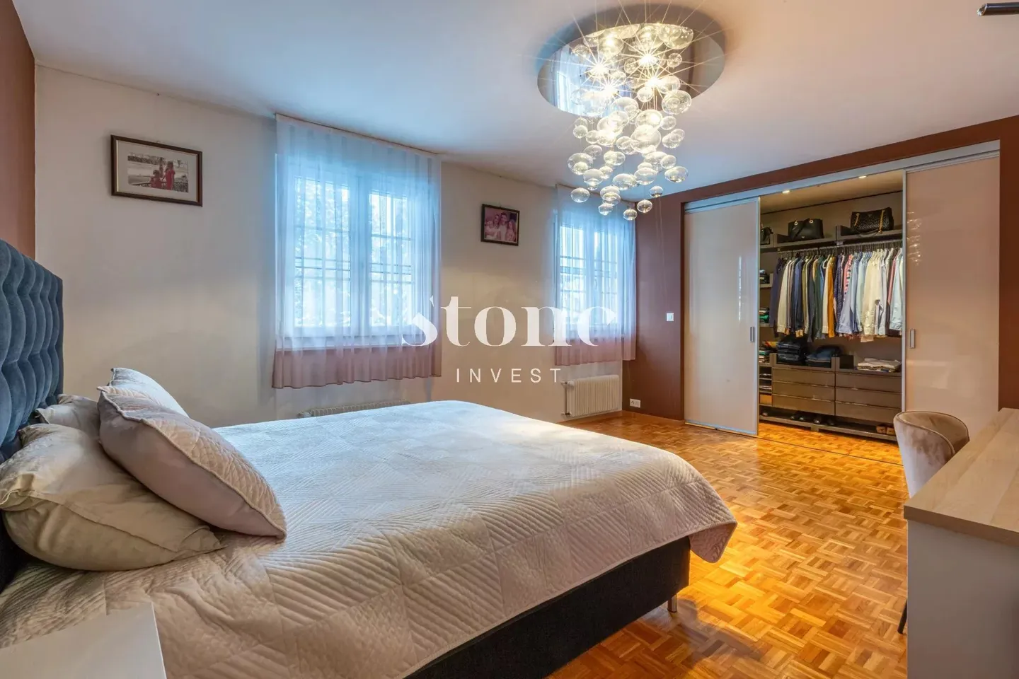 Schönes Einfamilienhaus, perfekter Zustand, 5 Schlafzimmer - Foto 6 von 9