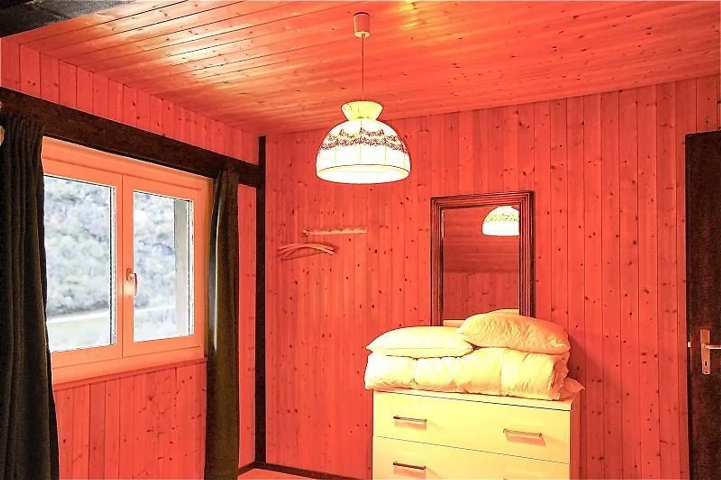 Chalet 5 1/2 locali con grande terreno in una posizione molto tranquilla e soleggiata - Foto 16 di 40