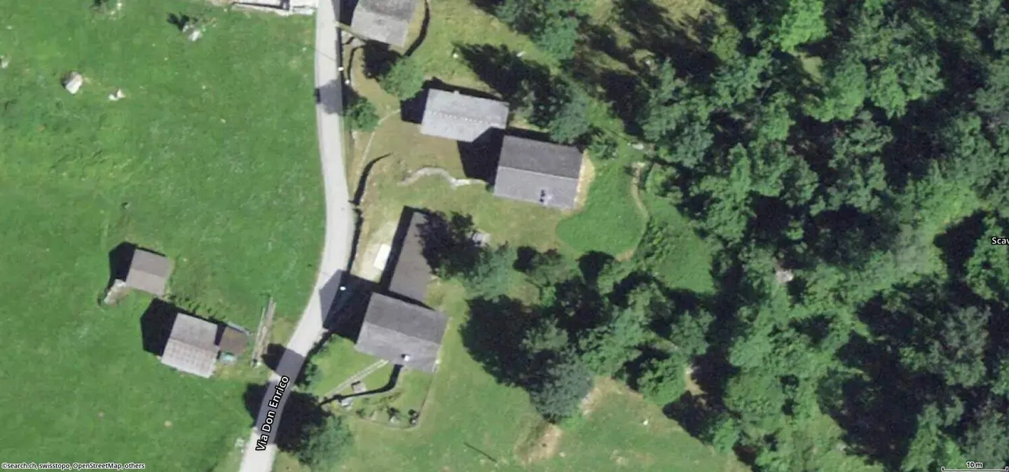 Chalet 5 1/2 locali con grande terreno in una posizione molto tranquilla e soleggiata - Foto 38 di 40