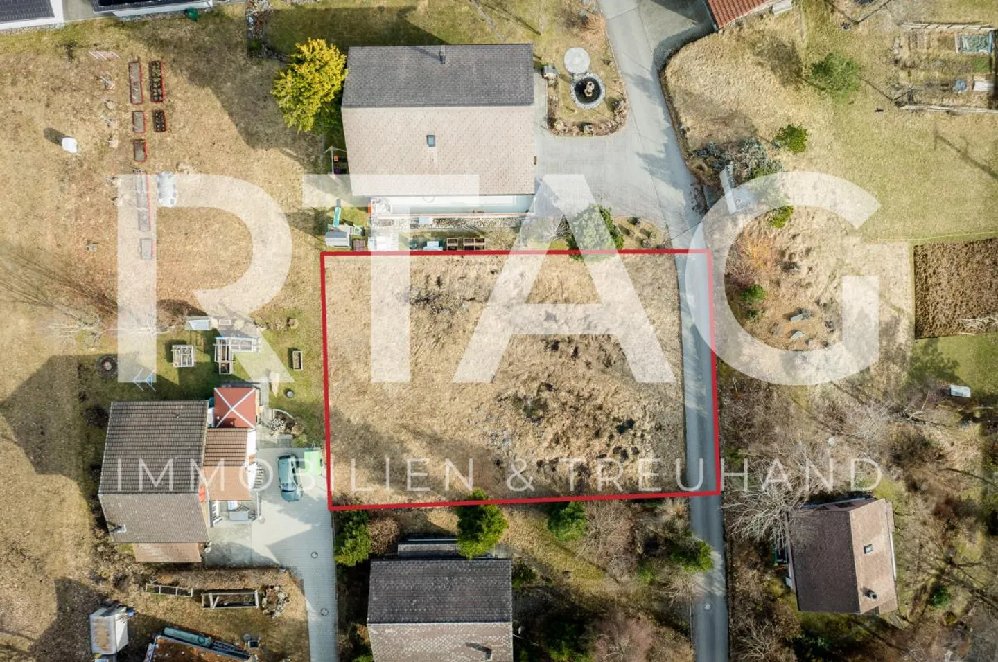 Bauland mit Bergblick - Foto 1 von 6